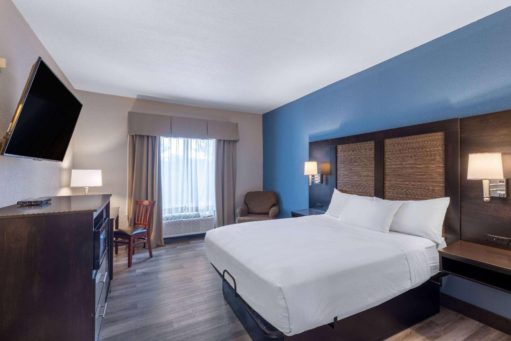 Baymont By Wyndham Kirksville University Area מראה חיצוני תמונה