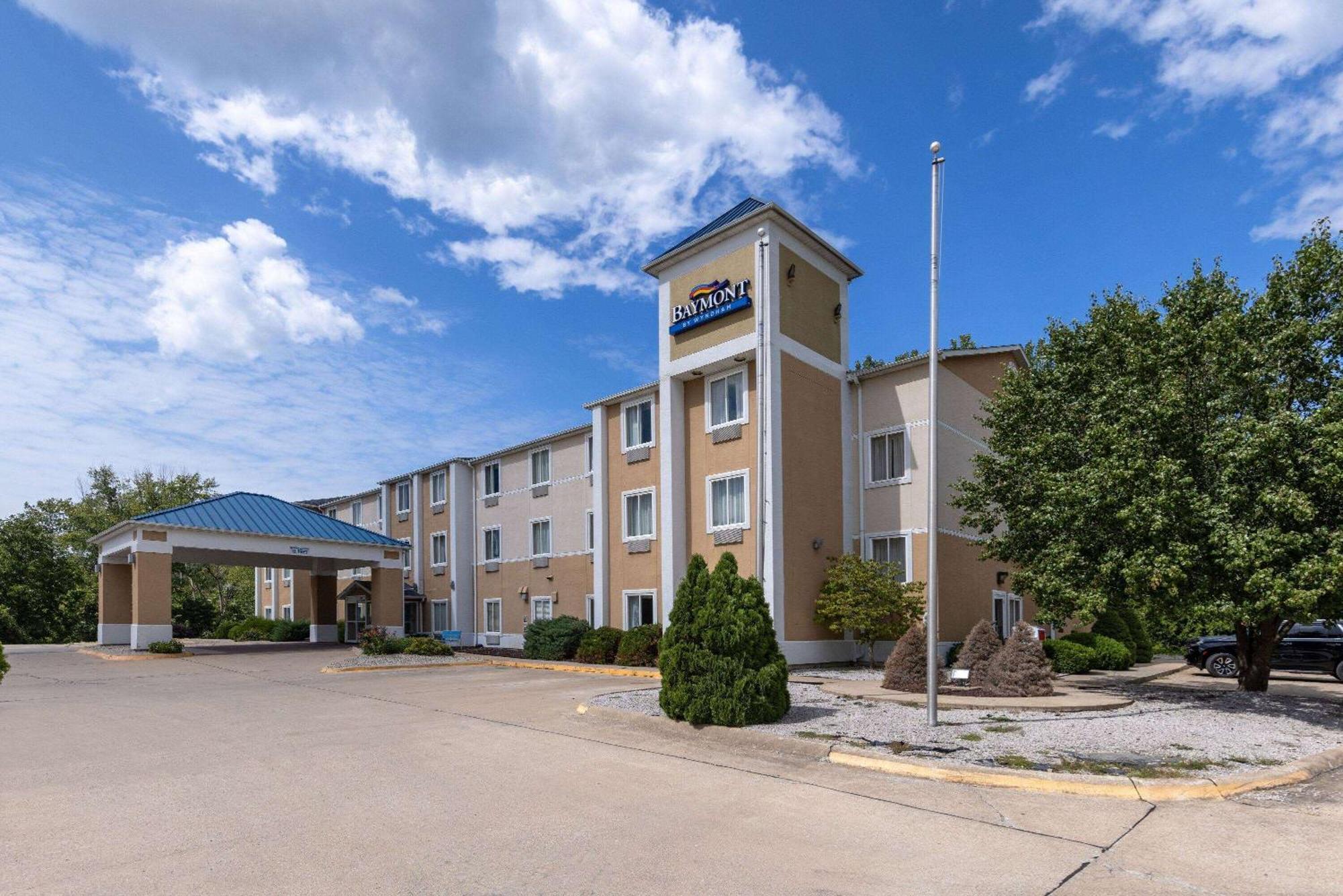 Baymont By Wyndham Kirksville University Area מראה חיצוני תמונה