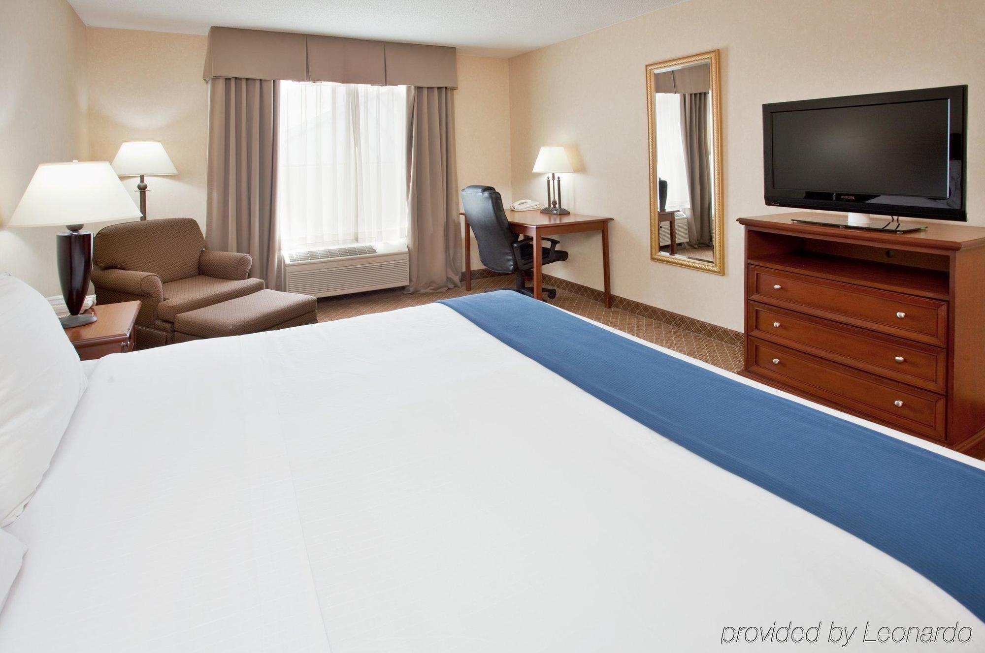 Baymont By Wyndham Kirksville University Area חדר תמונה