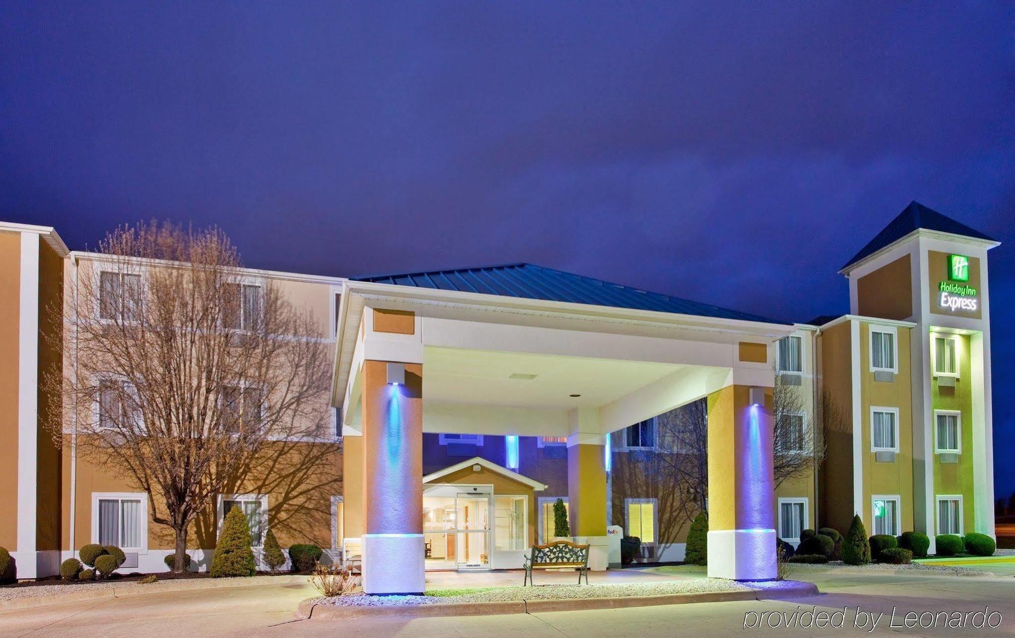 Baymont By Wyndham Kirksville University Area מראה חיצוני תמונה